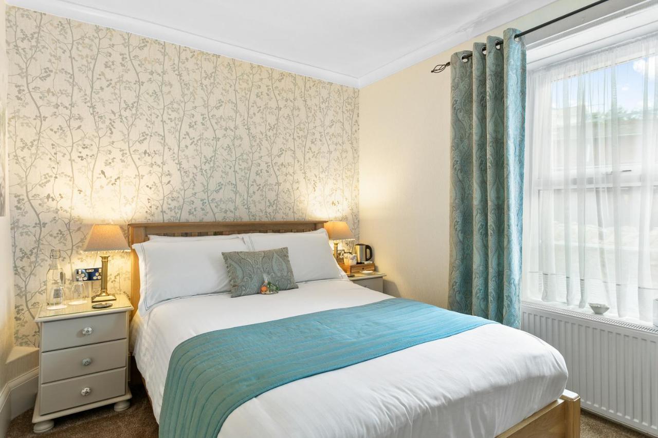 Kings Lodge Торки Экстерьер фото