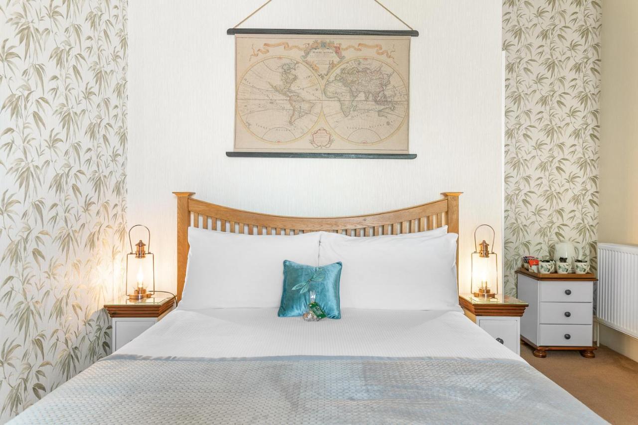 Kings Lodge Торки Экстерьер фото