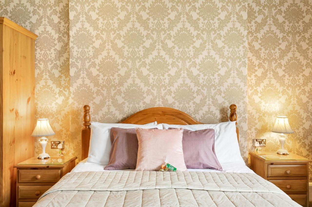Kings Lodge Торки Экстерьер фото