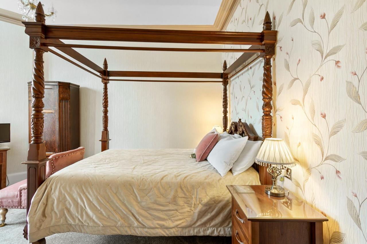 Kings Lodge Торки Экстерьер фото